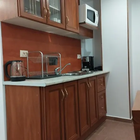 Dino Privates Emerald Μπάνσκο