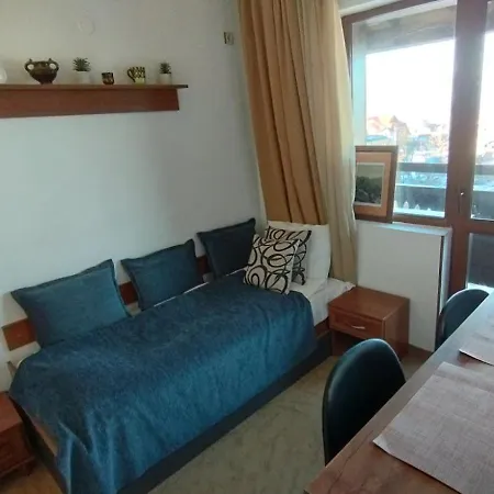 Dino Privates Emerald Bansko