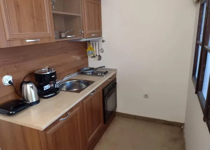 Dino Privates Emerald アパート