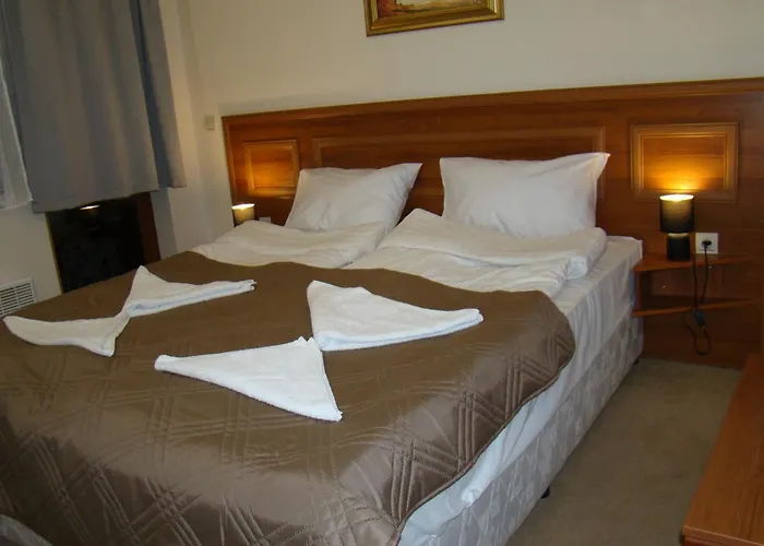 Dino Privates Emerald バンスコ