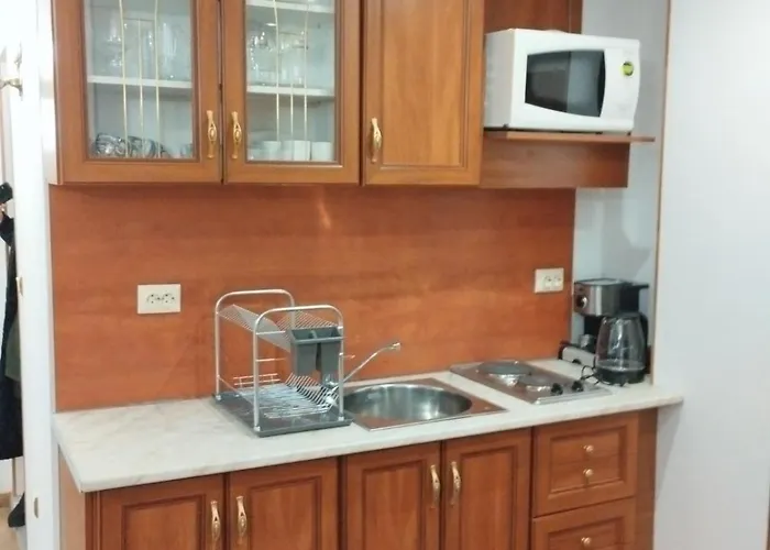 アパート Dino Privates Emerald *