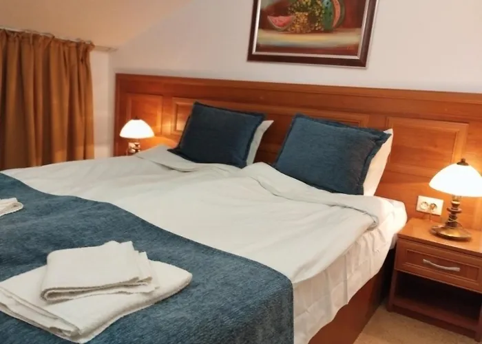 Dino Privates Emerald バンスコ