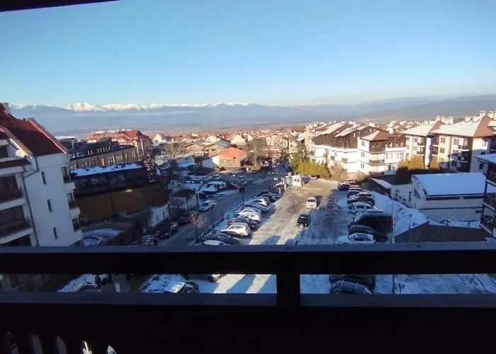 Dino Privates Emerald アパート