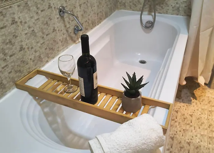 Dino Privates Emerald アパート バンスコ